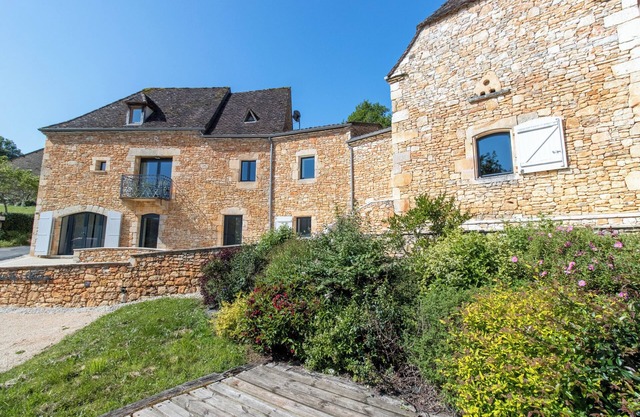 Ferienhaus 'Gite Les Hauts De L'ouysse' mit privatem Pool, WLAN und Klimaanlage