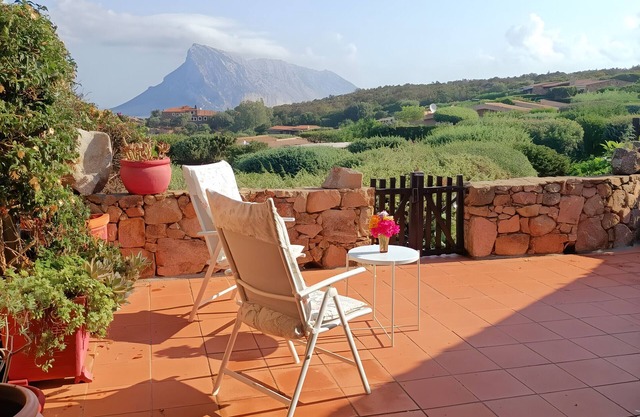 Ferienhaus 'Graziella' mit Meerblick, Gemeinschaftspool und gemeinsamer Terrasse