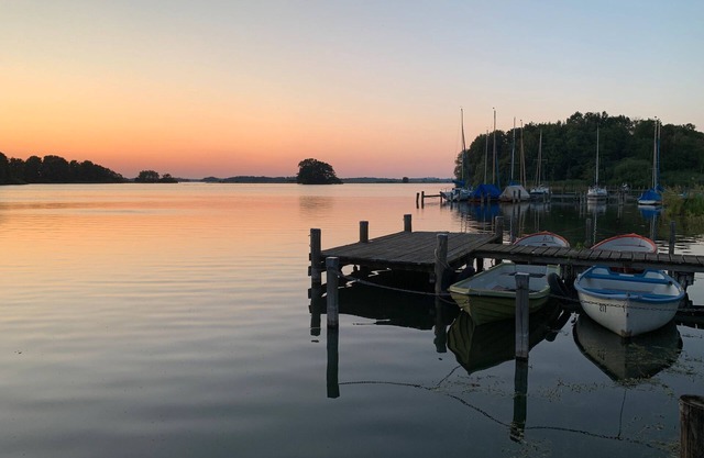 Ferienhaus 'Häuschen Am See' mit Seeblick, privater Terrasse und Wi-Fi