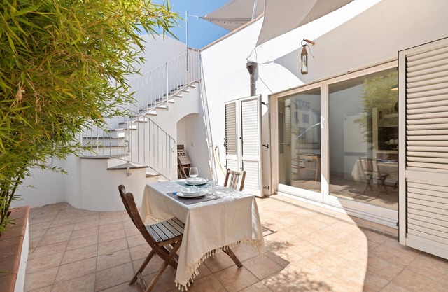 Holiday Home 'I Tre Nuraghi' with Mountain View, Wi-Fi and Air Conditioning