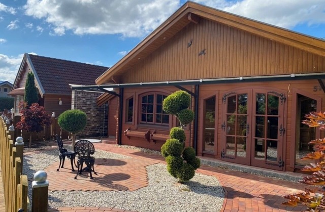 Ferienhaus 'Idylle Ferienhaus Ems' mit Seeblick, Wi-Fi und Klimaanlage