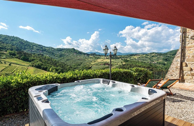 Ferienhaus 'Il Mammolino - E Jacuzzi' mit privatem Garten, Wi-Fi und Klimaanlage