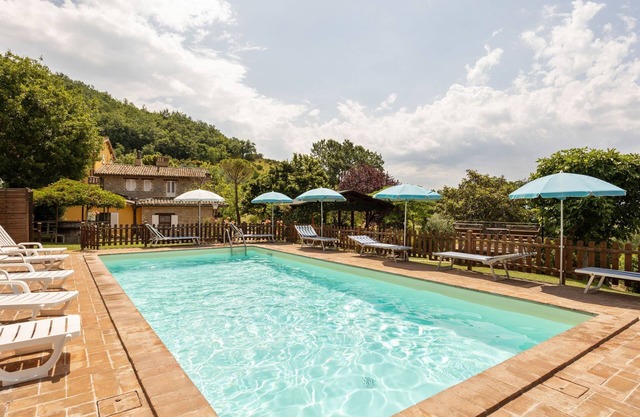 Wohnung in Assissi mit Terrasse