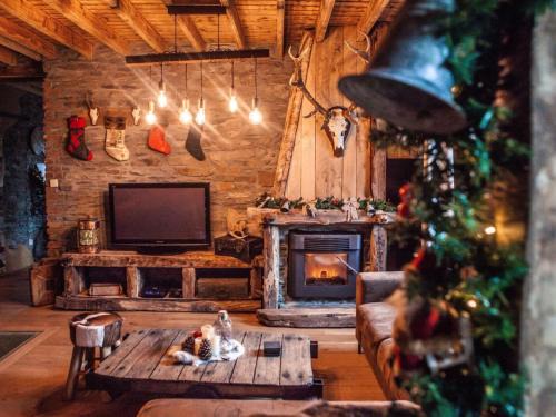 Holiday home in Bastogne with bubble bath