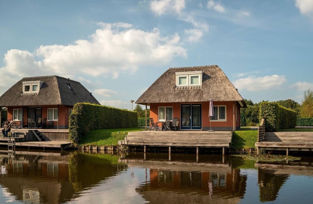 Haus mit Waschmaschine beim Zuidlaardermeer
