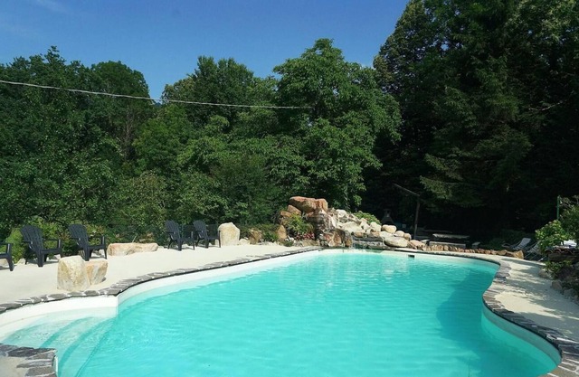 FeWos in einer ehemaligen Mühle aus dem 18. Jhd. mit 10.000 m² Grundstück und Pool