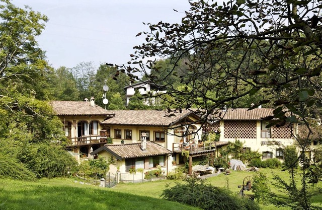 FeWos in einer ehemaligen Mühle aus dem 18. Jhd. mit 10.000 m² Grundstück und Pool