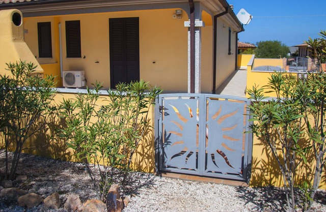 Ferienhaus in Sa Petra Ruja mit großen Außenbereichen, nur einen Steinwurf vom Meer entfernt