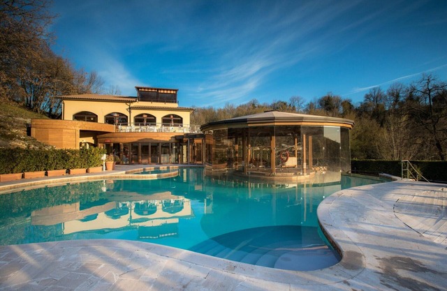Erfreuliches Ferienhaus in Sorano mit Swimmingpool