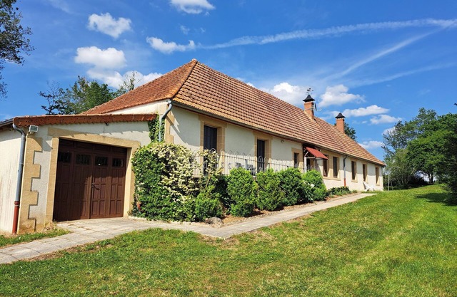Traditionelles Ferienhaus mit Garten