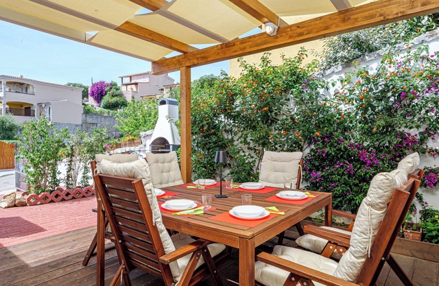 Ferienhaus 'Is Arutas' mit privater Terrasse, WLAN und Klimaanlage