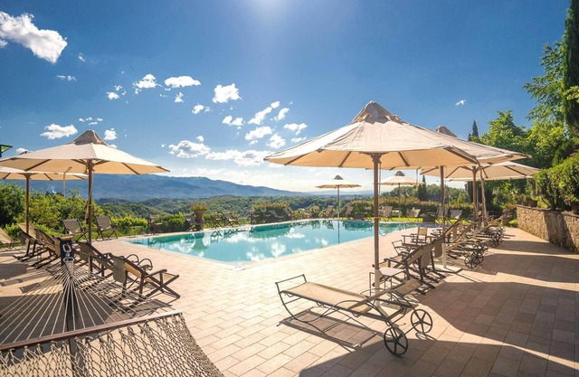 Holiday home with pool in Figline Valdarno