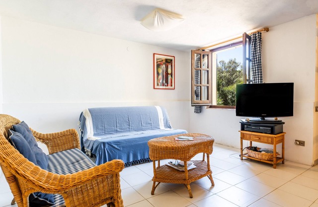 Ferienhaus 'Lasala Sul Mare' mit Meerblick, privater Terrasse und eigenem Garten
