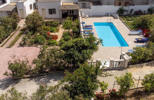 Haustierfreundliches Ferienhaus "Casa Papadia - Trilocale Gelsomino" mit Pool, Klimaanlage und WLAN