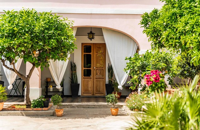 Ferienhaus 'La Campidanese' mit gemeinsamer Terrasse, WLAN und Klimaanlage