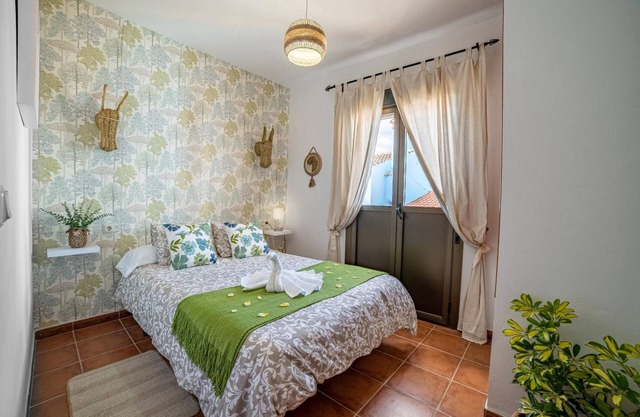 Ferienhaus 'La Casa Del Bosque' mit Bergblick, Balkon und Wi-Fi