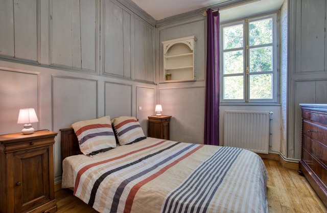 Ferienhaus 'La Petite Cour' mit Gemeinschaftspool, privater Terrasse und Wi-Fi