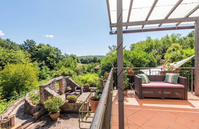 Ferienhaus 'La Speranza' mit privater Terrasse, privatem Garten und Balkon
