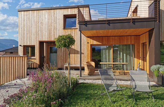Ferienhaus 'Landhaus Silene' in Südtirol-Trentino mit Blick auf die Berge