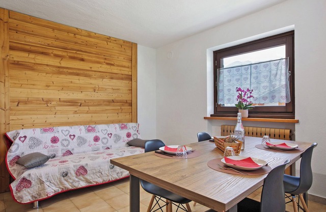 Ferienhaus 'Le Cré Appartamento 3' mit Bergblick, Gemeinschaftsgarten und WLAN