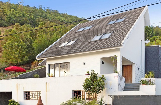 Ferienhaus Madeira Aurelio Dorf mit Meerblick, Terrasse und WLAN