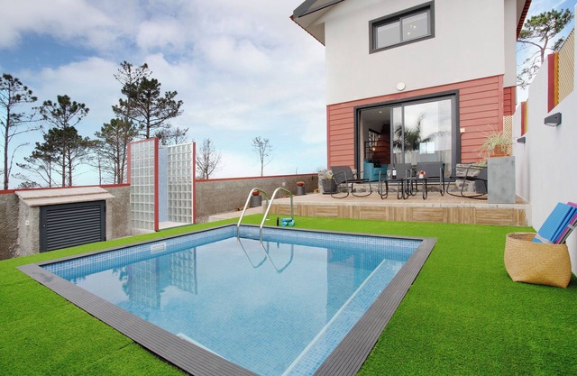 Ferienhaus 'Maravilha Da Costa' mit privatem Pool, WLAN und Klimaanlage