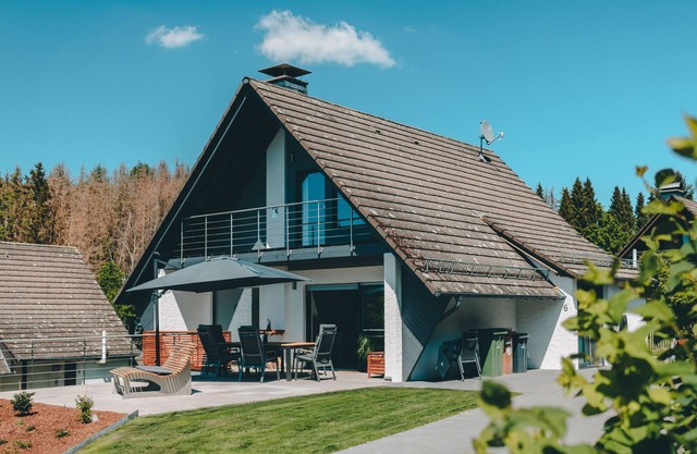 Ferienhaus 'Mit Terrasse' mit Seeblick, privater Terrasse und Wi-Fi