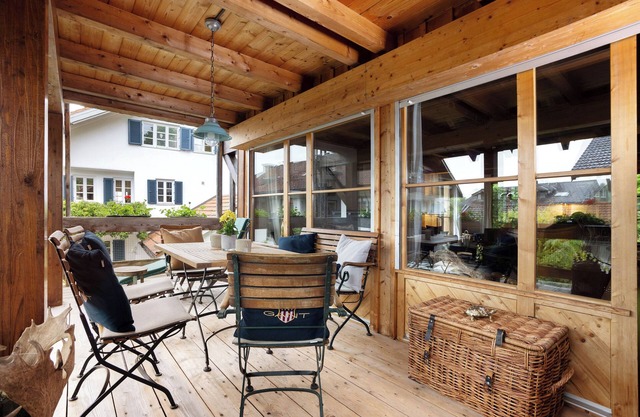 Ferienhaus 'Montfort' mit privater Terrasse, Gemeinschaftsgarten und Wi-Fi