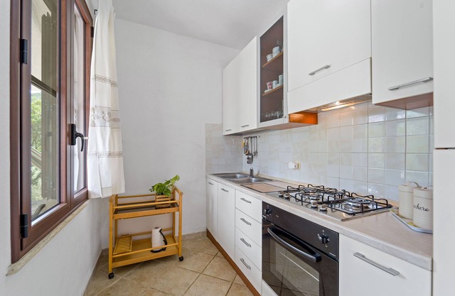 Holiday Home 'Natura' with Mountain View, Garden, Terrace & Wi-Fi