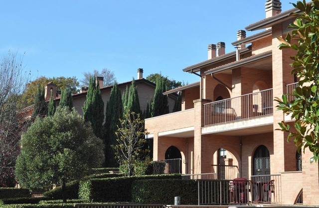 Schöne Wohnung mit Swimmingpool