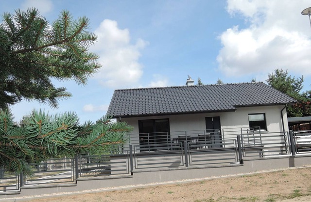 Ferienhaus auf einem umzäunten Naturgrundstück, Insko