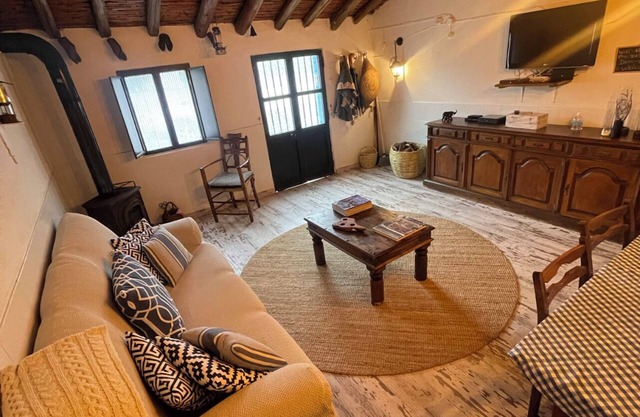 Ferienhaus 'Paraiso Dos Avós' mit Bergblick, Terrasse und WLAN