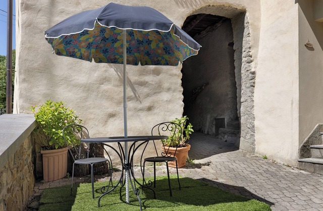 Ferienhaus "Pocket House" mit Bergblick, privatem Balkon und WLAN