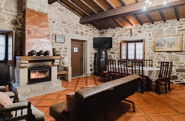 Ferienhaus 'Casa Com 4 Quartos' mit Gemeinschaftsterrasse, Balkon und Wi-Fi