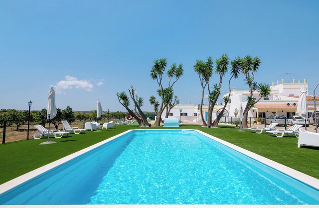 Ferienhaus 'Quinta Alegre Tavira T1' mit Gemeinschaftspool, WLAN und Klimaanlage