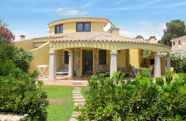 Holiday Home Rei Sole - REI304 by Interhome