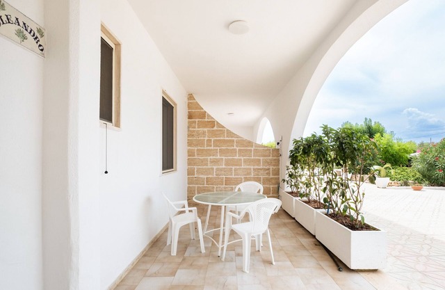 Ferienhaus 'Rent A Break - Oleandro' mit Gemeinschaftsgarten, Wi-Fi und Klimaanlage