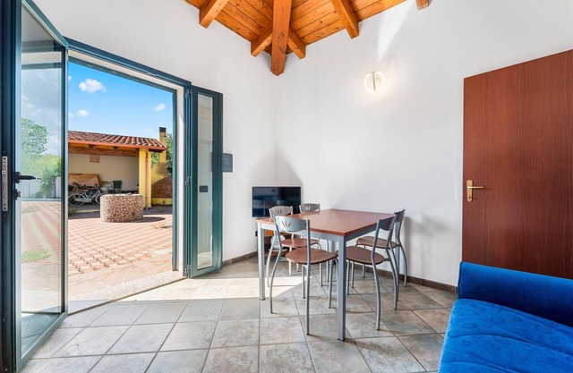 Ferienhaus Residenz Sulcis 2 mit Gemeinschaftsterrasse und Klimaanlage