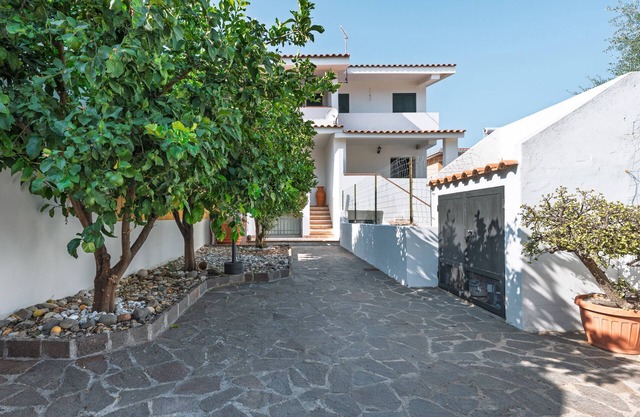 Ferienhaus 'Residenza Mediterranea' mit Meerblick, Garten und Klimaanlage