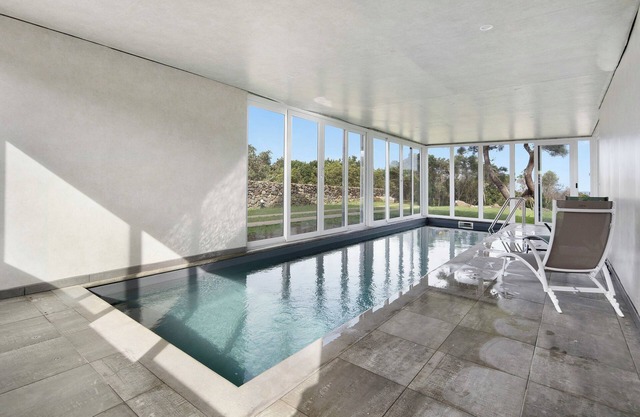 Ferienhaus "Rocha do Mar 1" mit Meerblick, Gemeinschaftspool und WLAN