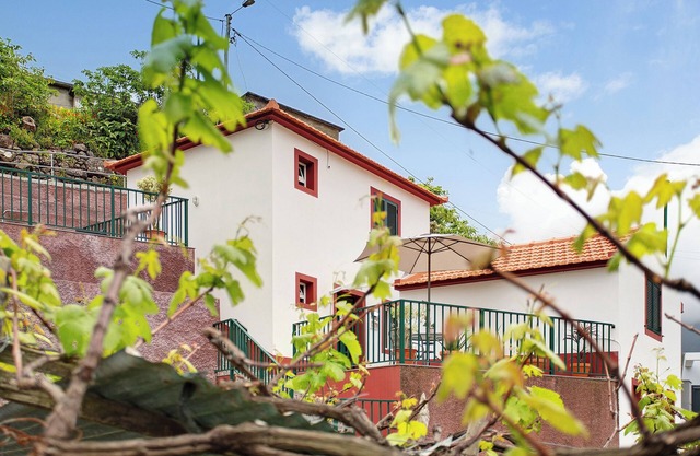 Ferienhaus 'São Vicente' mit Bergblick, Terrasse und WLAN