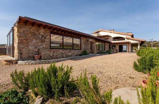 Ferienhaus 'S'ena E Mammai' mit Meerblick, Garten, Terrasse und WLAN