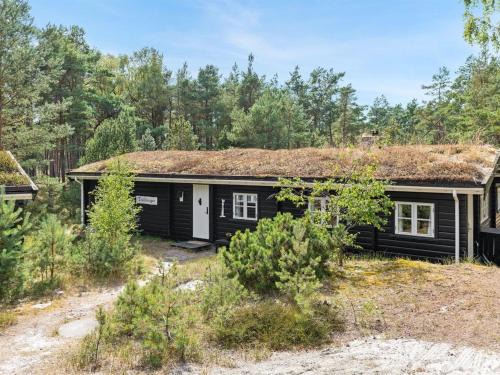 Holiday Home Solfred - 200m from the sea by Interhome