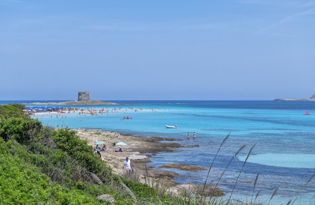 Holiday Home 'Stintino La Pelosa' with Private Terrace, Wi-Fi and Air Conditioning