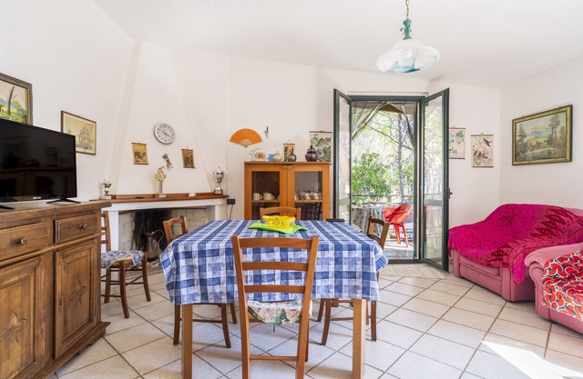 Ferienhaus 'Su Entu A Mari Museddu' mit Meerblick, Gemeinschaftsgarten und WLAN