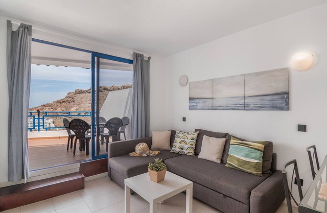 Ferienhaus 'Taurito Big Terrace' mit Meerblick, Gemeinschaftspool und Wi-Fi