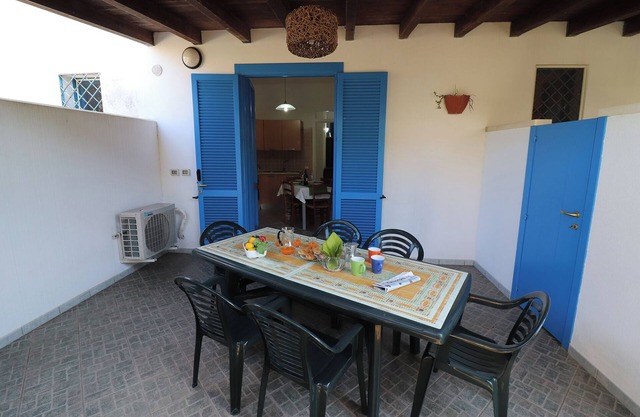 Ferienhaus Trilo Grill Torre dell'Orso PT48 mit Garten und Barbecue