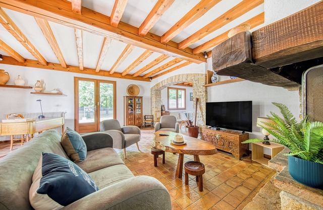 Ferienhaus 'Valériane' mit privater Terrasse und privatem Garten