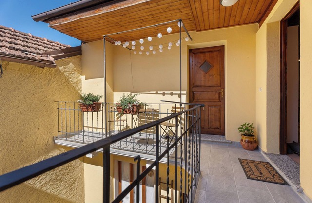 Ferienhaus 'Vicolino' mit Balkon und Wi-Fi