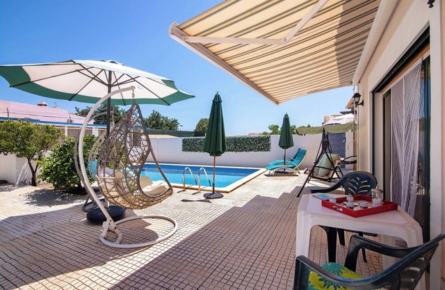 Holiday Home 'Vila Isabel' with Private Pool, Wi-Fi and Air Conditioning